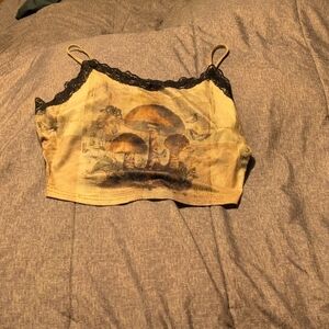ROMWE Mushroom Graphic Lace Trim Crop Tank